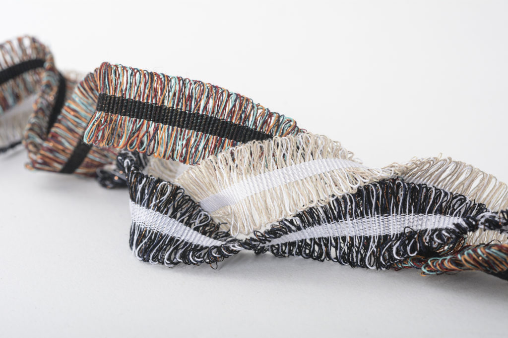 7447 - Lurex linen fringe Satab